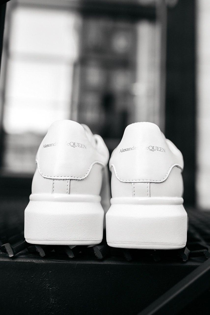 Alexander McQueen Low White Metal 2