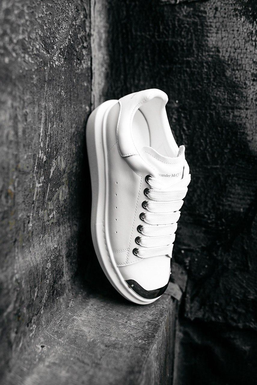 Alexander McQueen Low White Metal 2