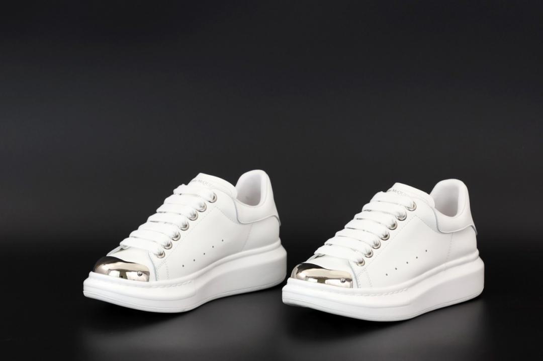 Alexander McQueen Low White Metal 2