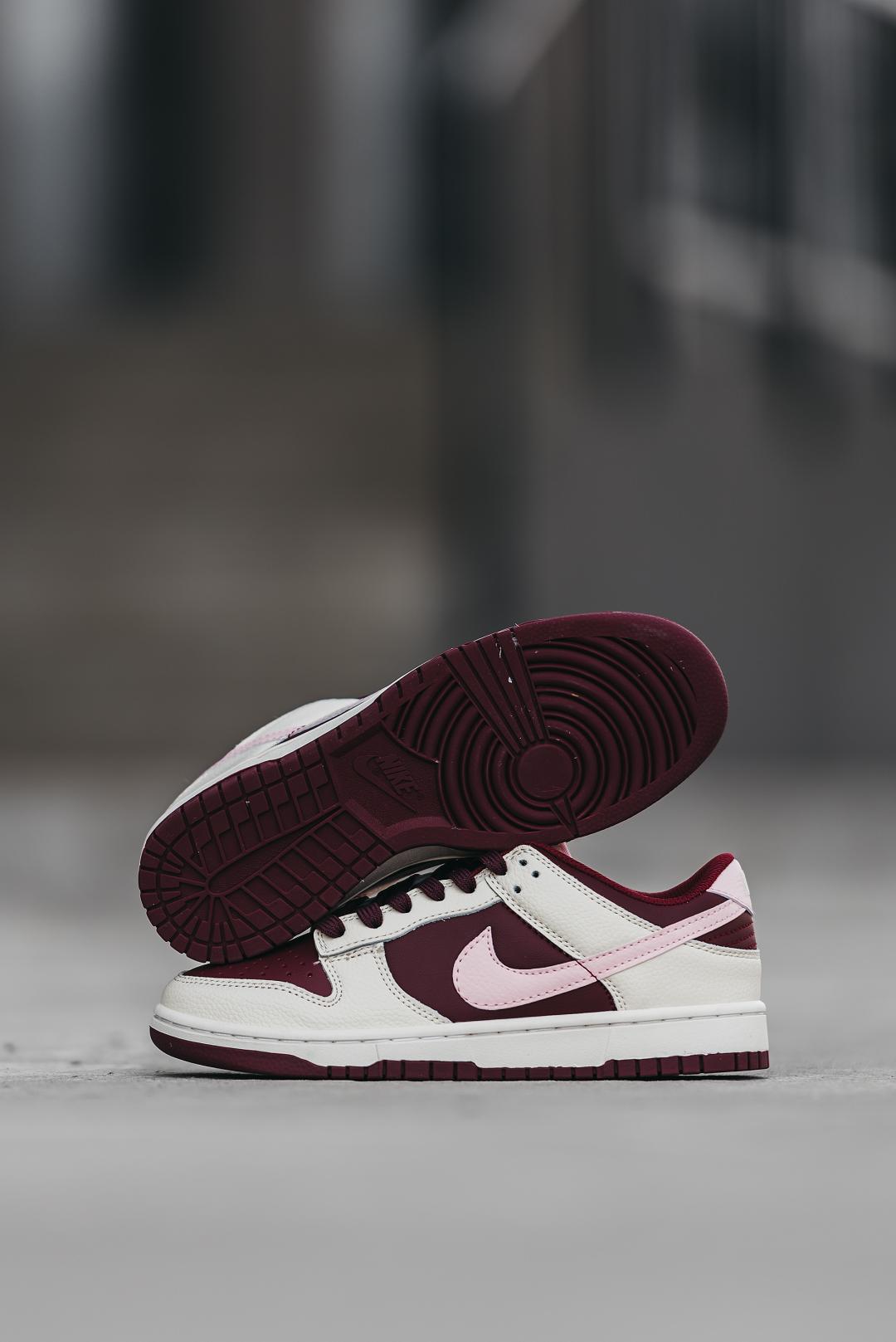 Nike SB Dunk Low PRM Valentine's Day