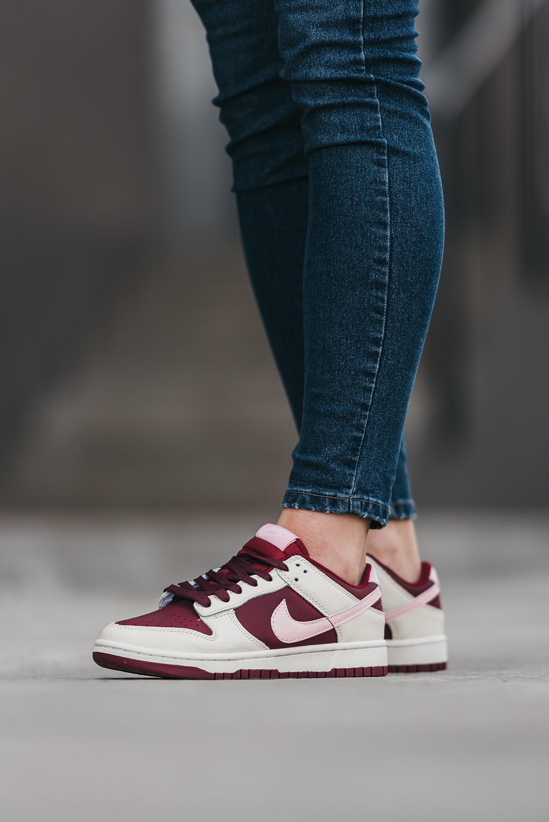 Nike SB Dunk Low PRM Valentine's Day