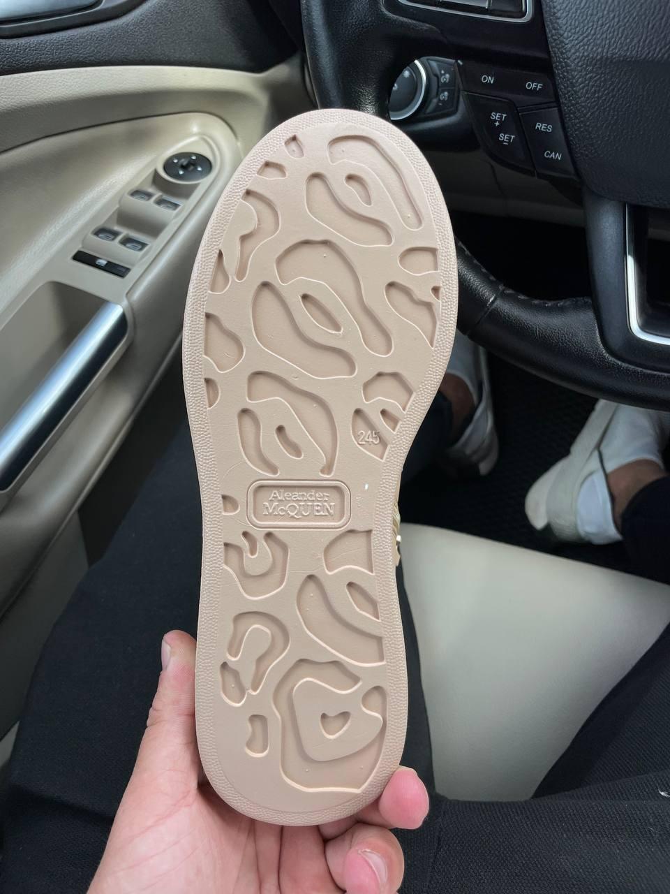 Alexander McQueen Beige FUR v2