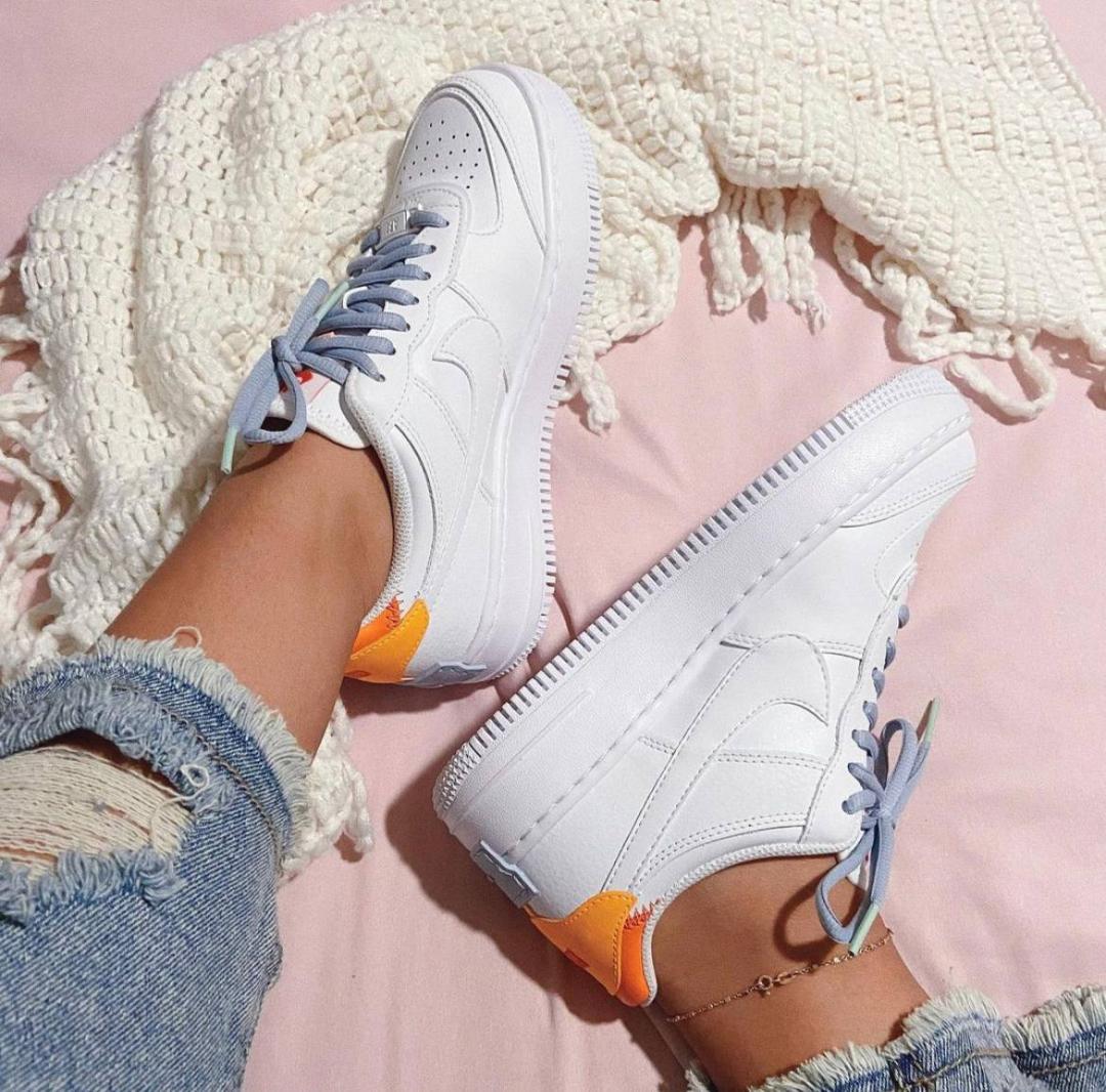 Nike Air Force 1 SHADOW BE KIND