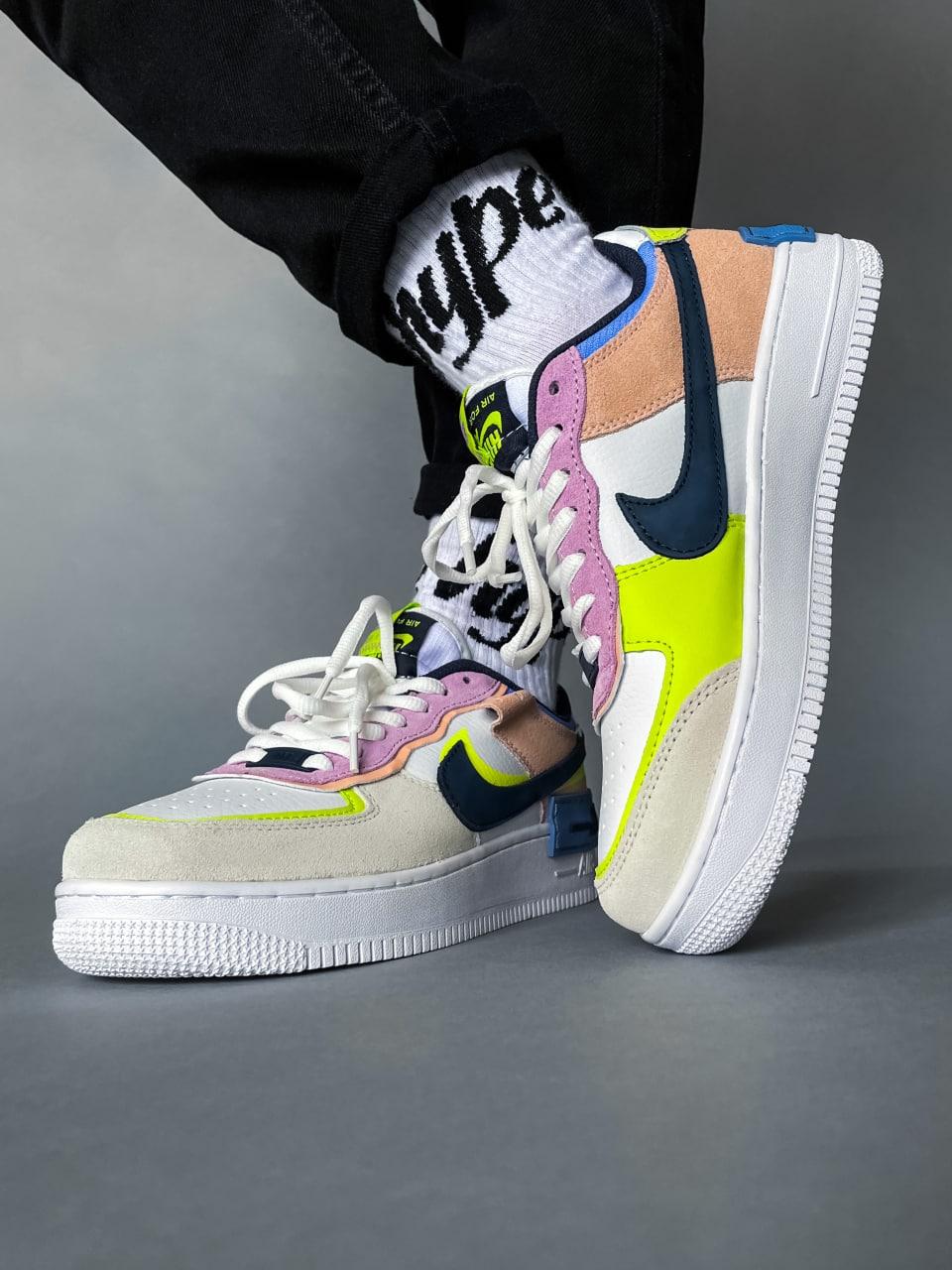 Nike Air Force 1 SHADOW BARELY VOLT