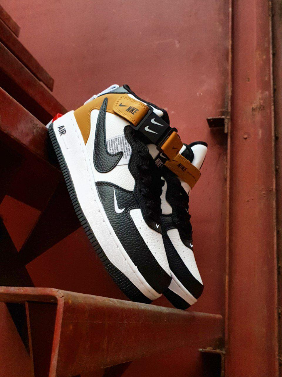 Nike Air force1 Mid lv8 utility Black Beige