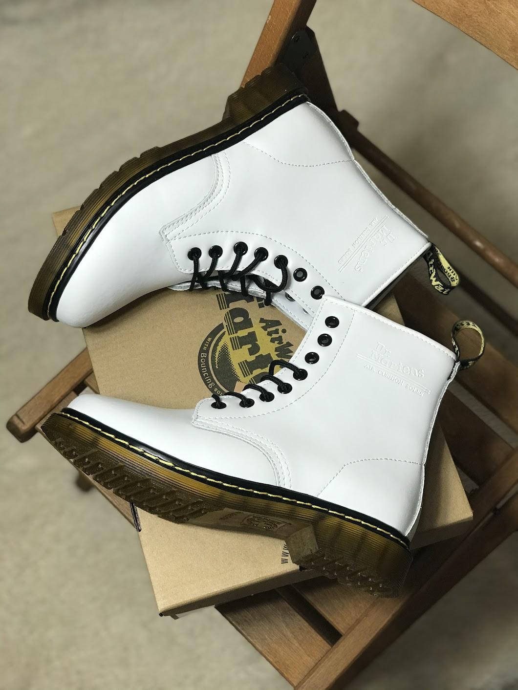 Dr.Martens 1460 White Leather