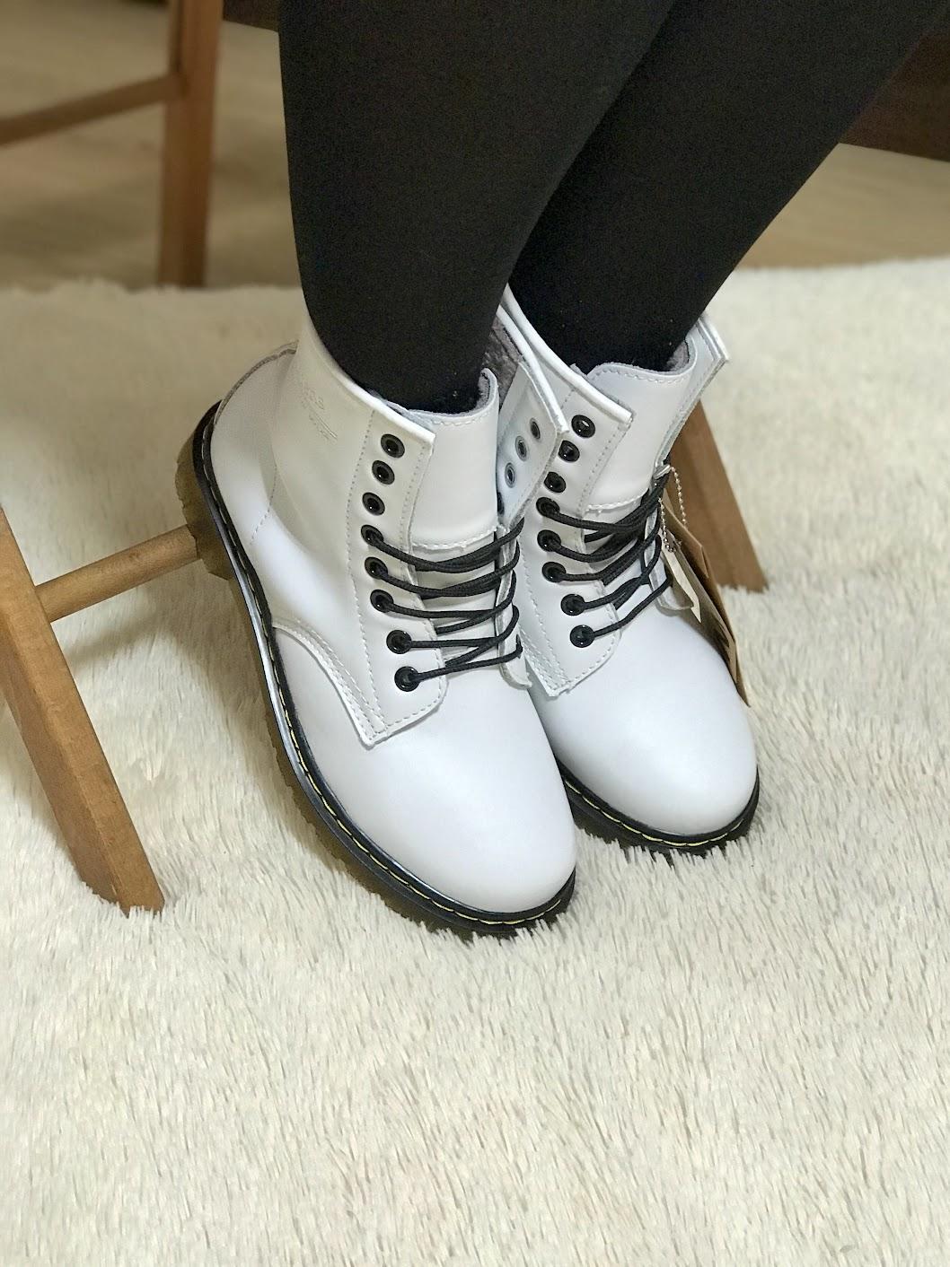 Dr. Martens 1460 White Leather White