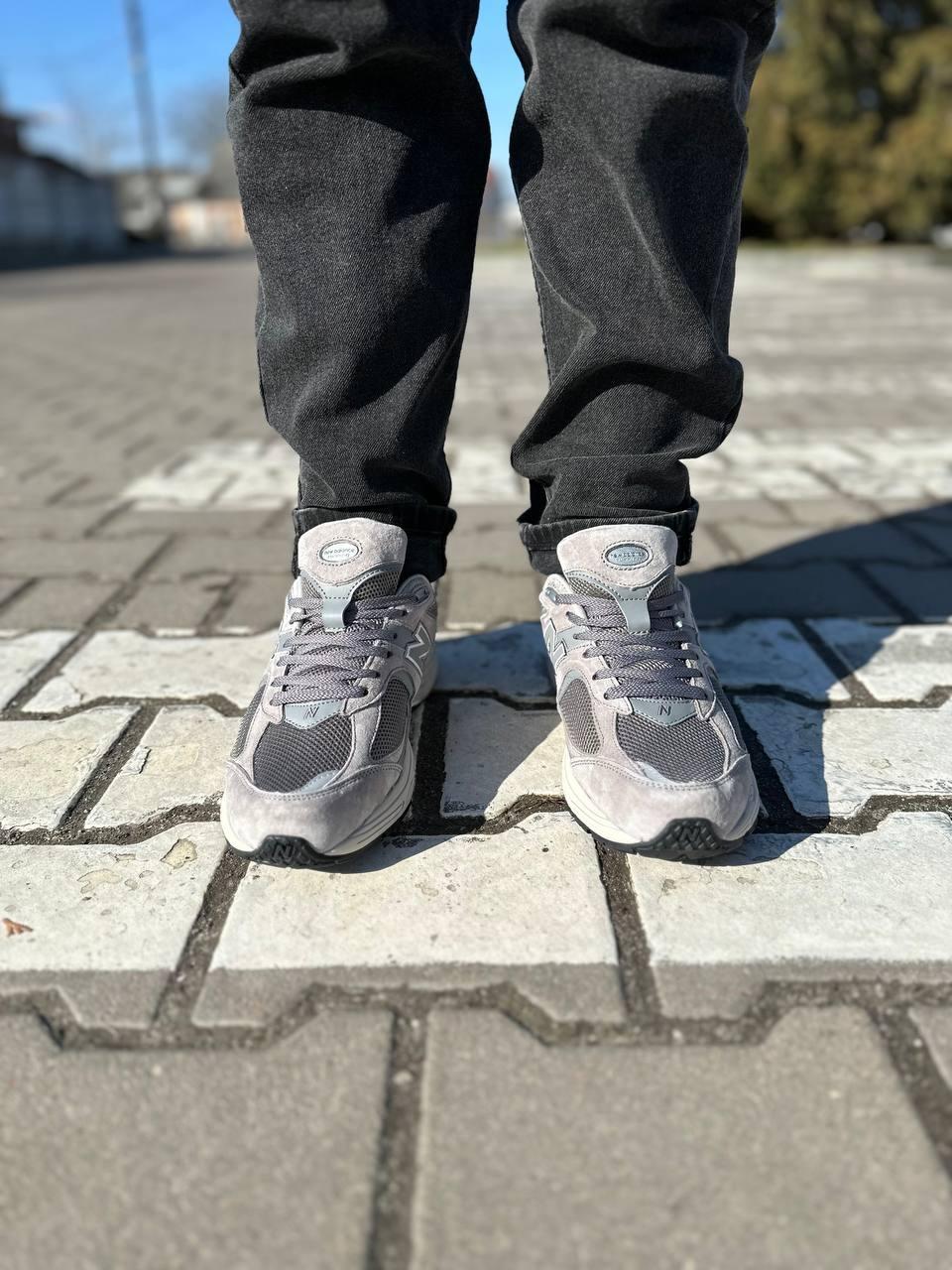 New Balance 2002R Grey Black v2