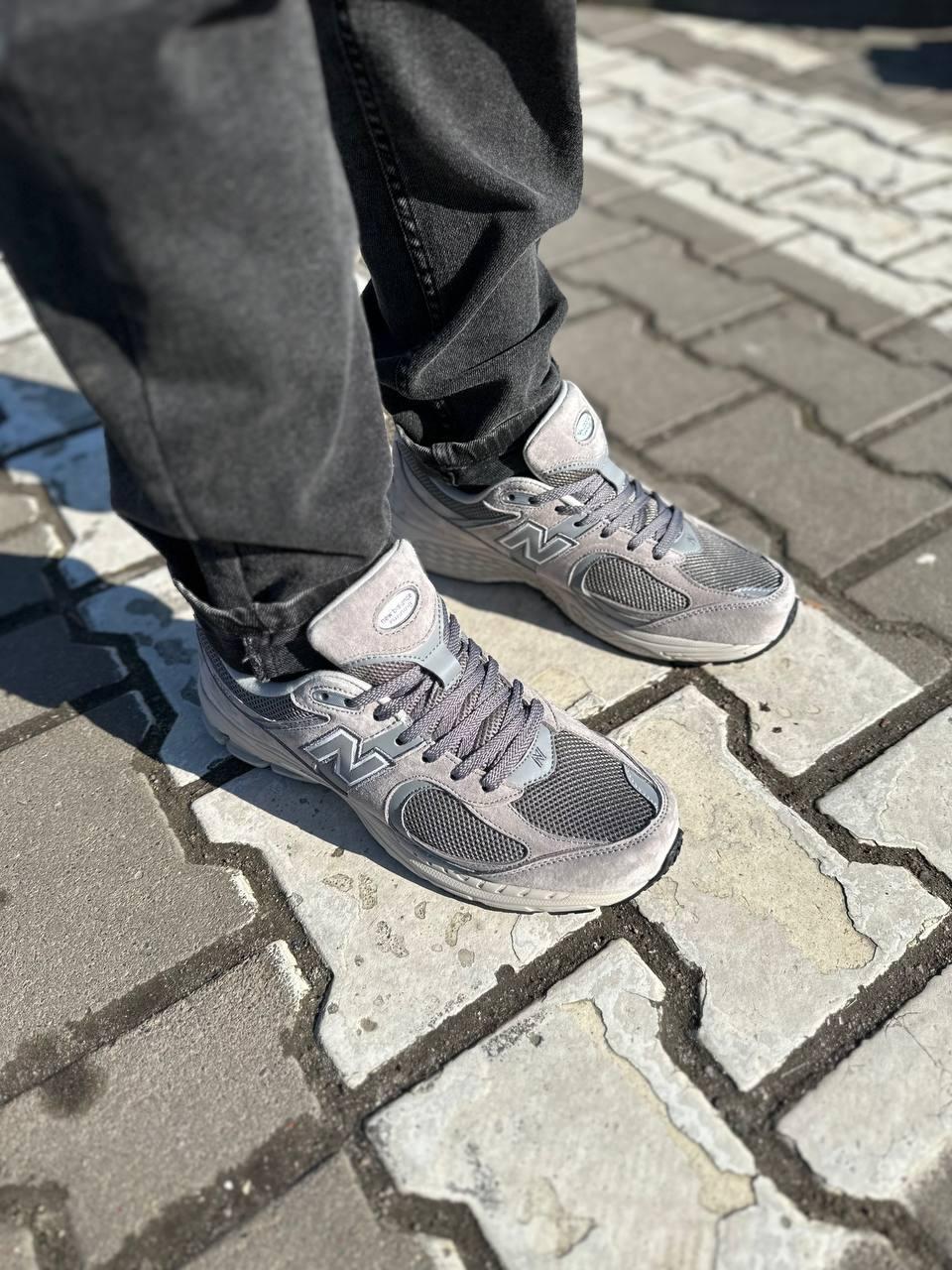 New Balance 2002R Grey Black v2