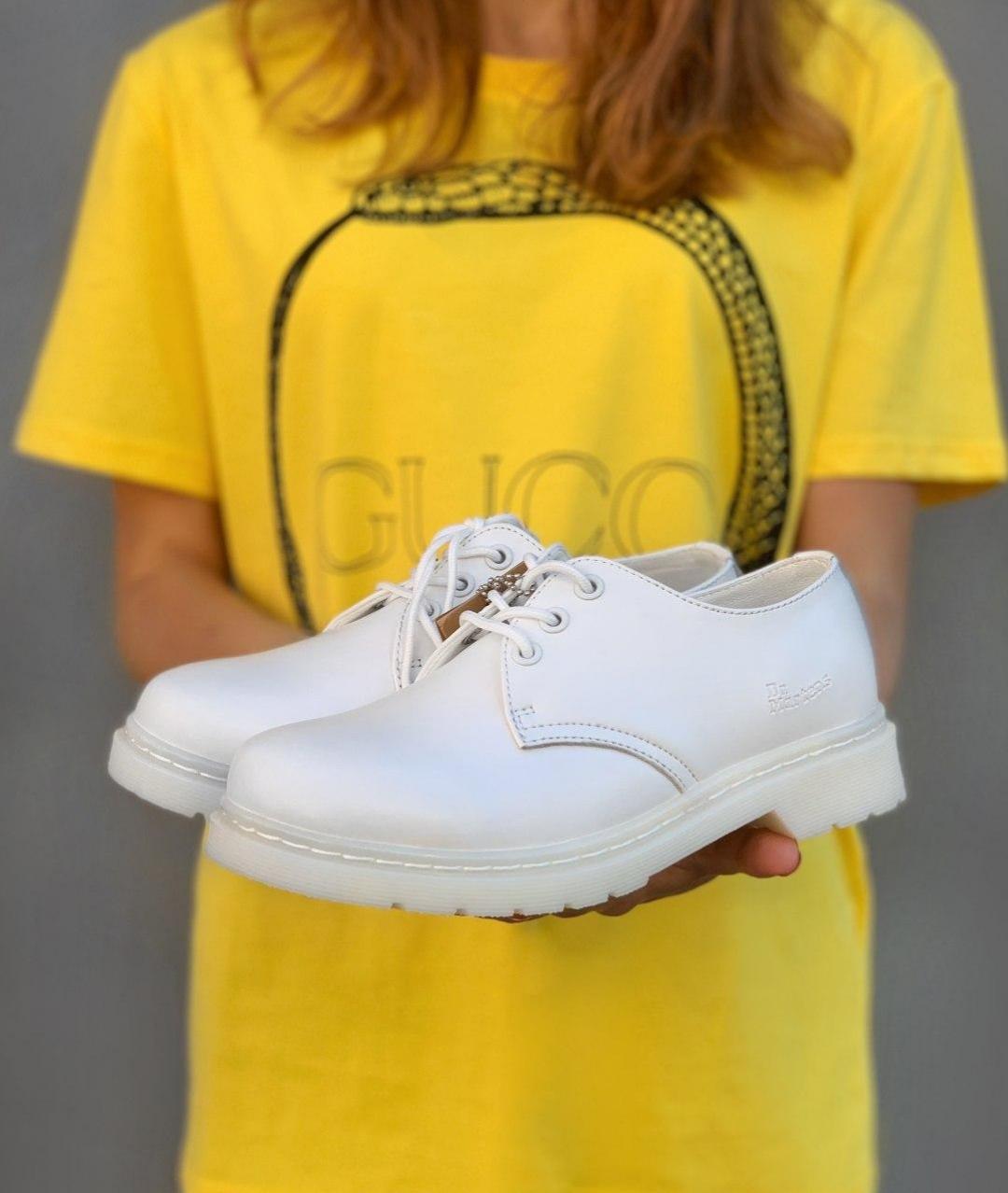 Dr. Martens Full White 1