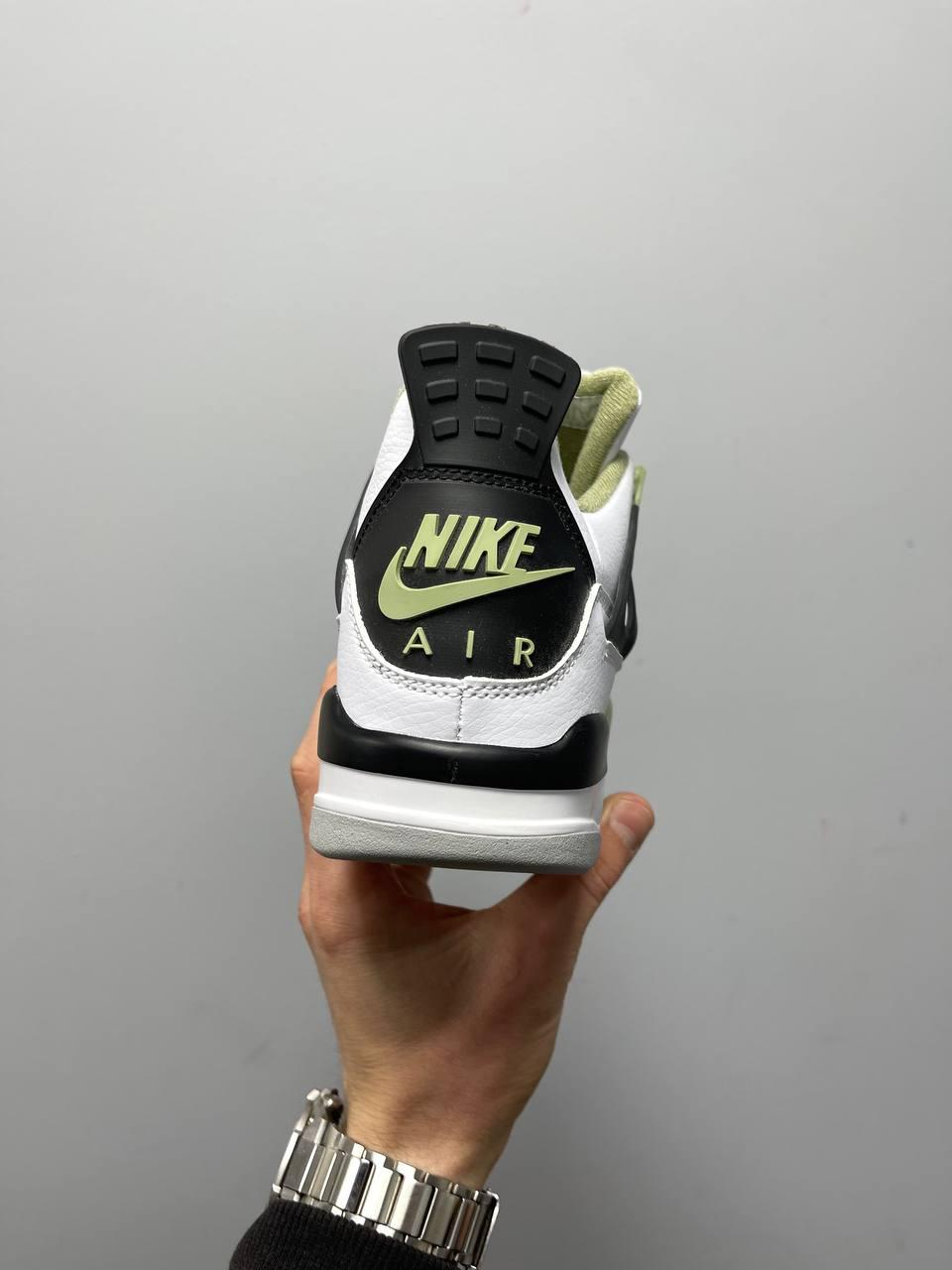 Nike Air Jordan 4 Retro Seafoam