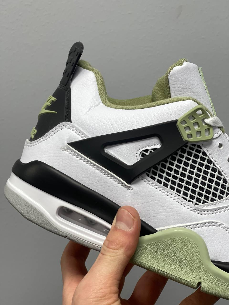 Nike Air Jordan 4 Retro Seafoam