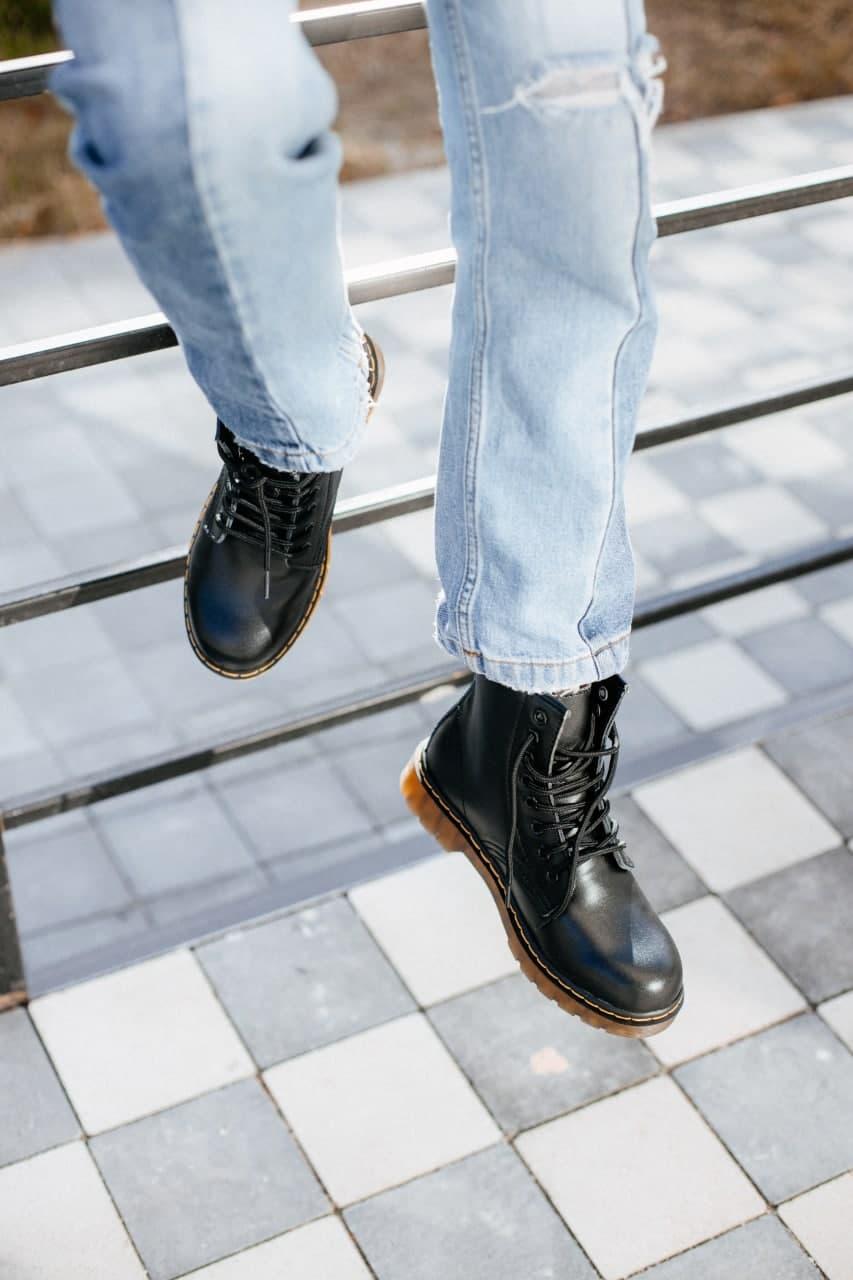Dr. Martens Black Logo 2