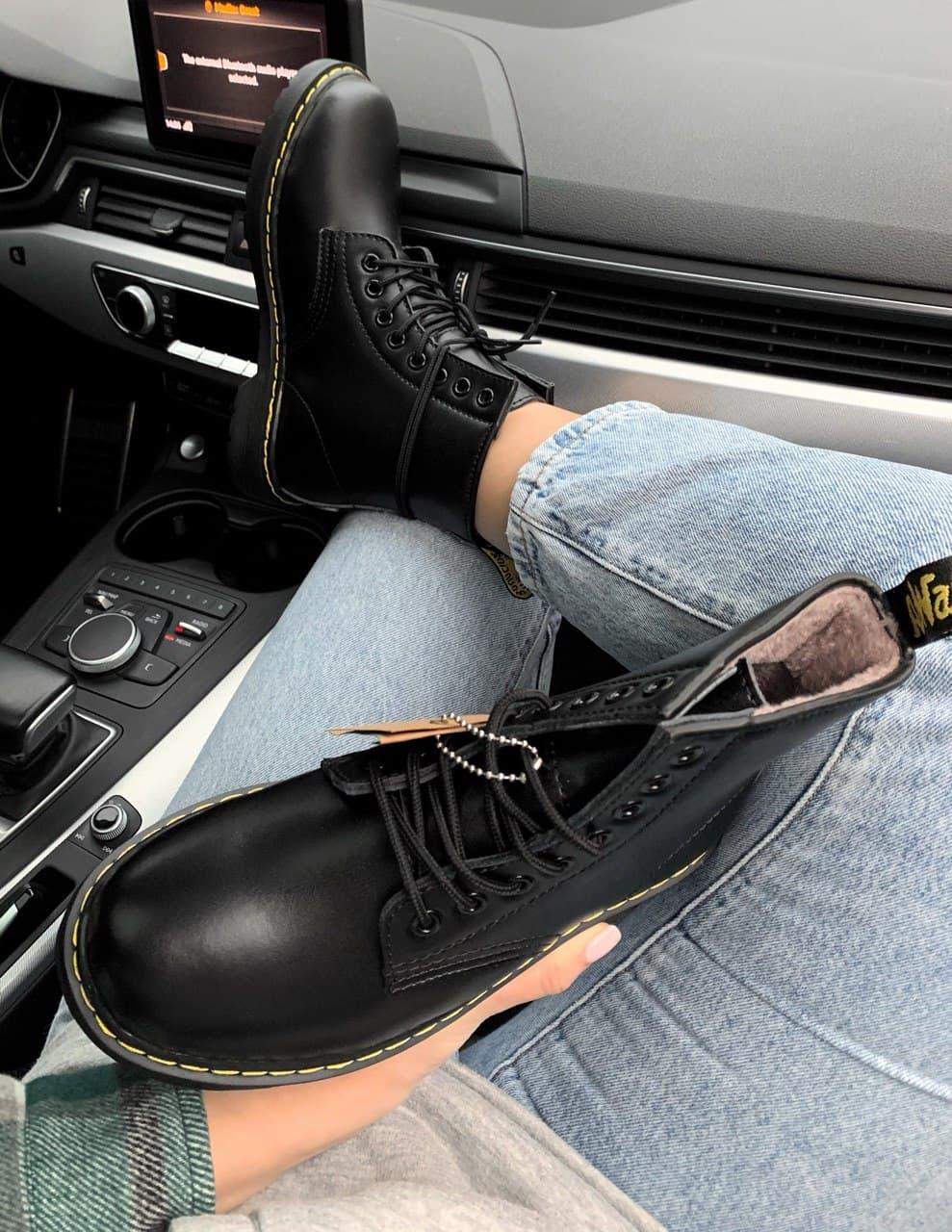 Dr. Martens Black Yellow