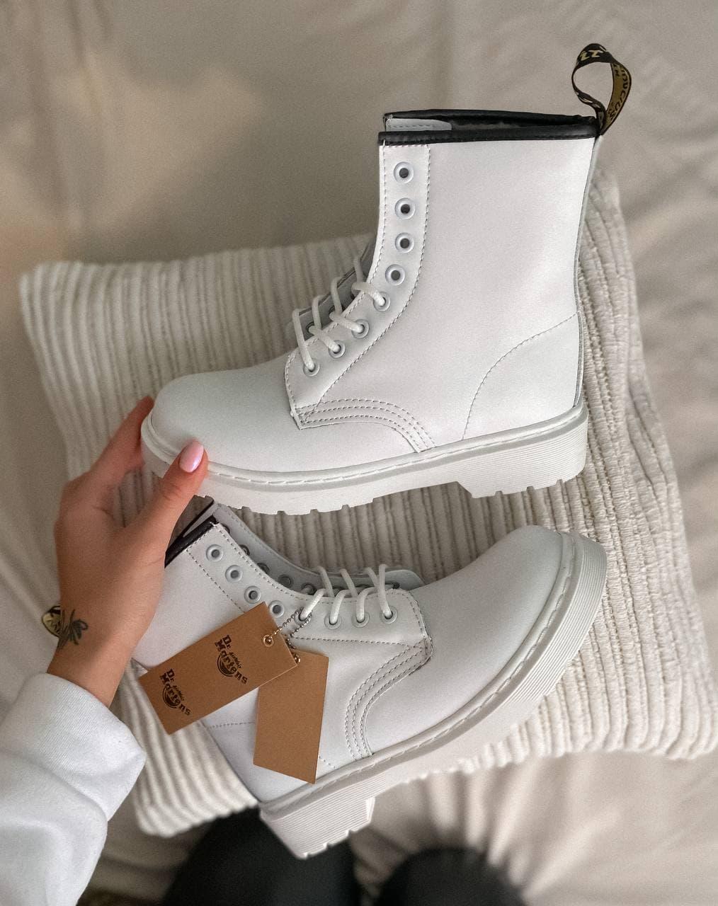 Dr. Martens 1460 White Fur No Logo