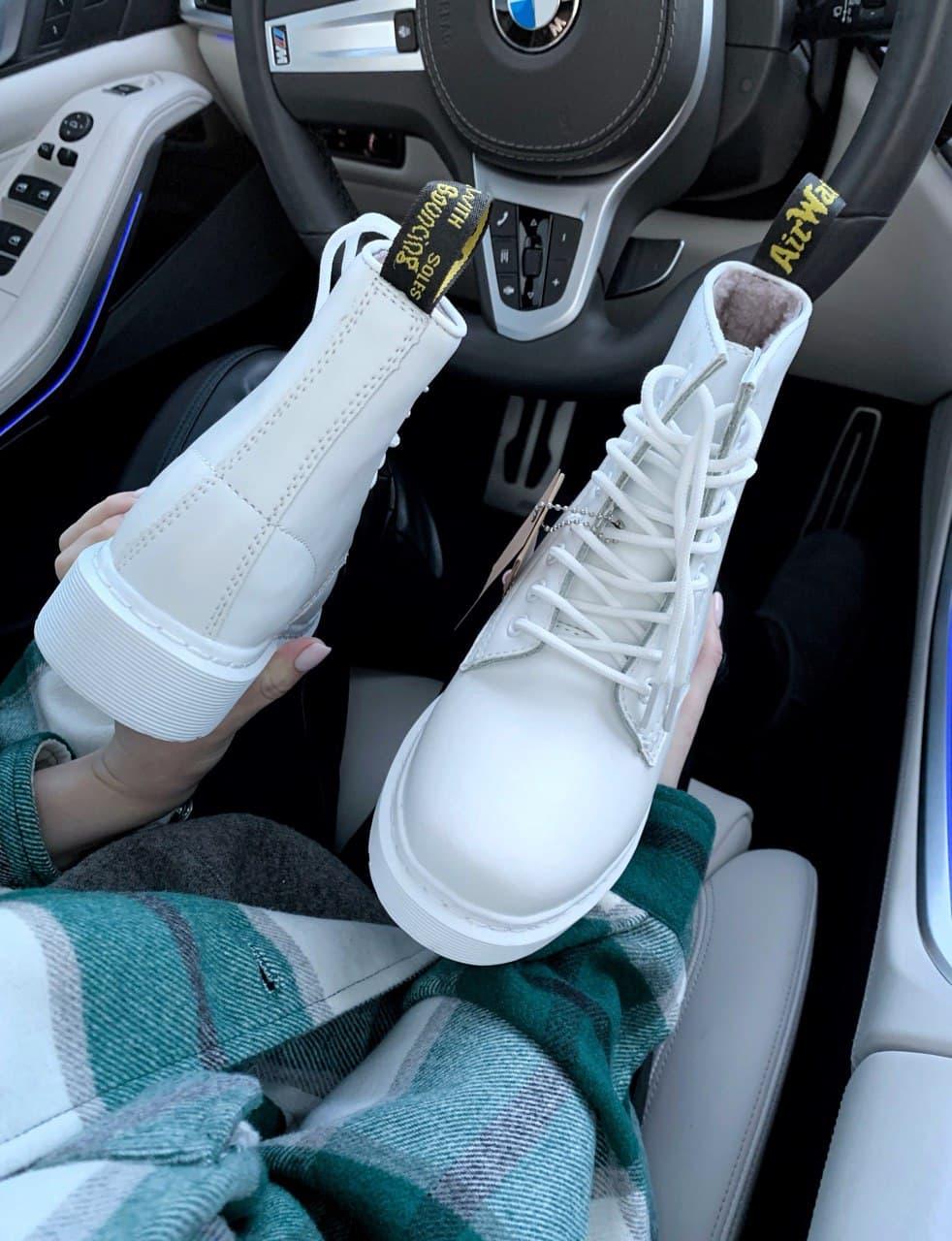 Dr. Martens White No Logo