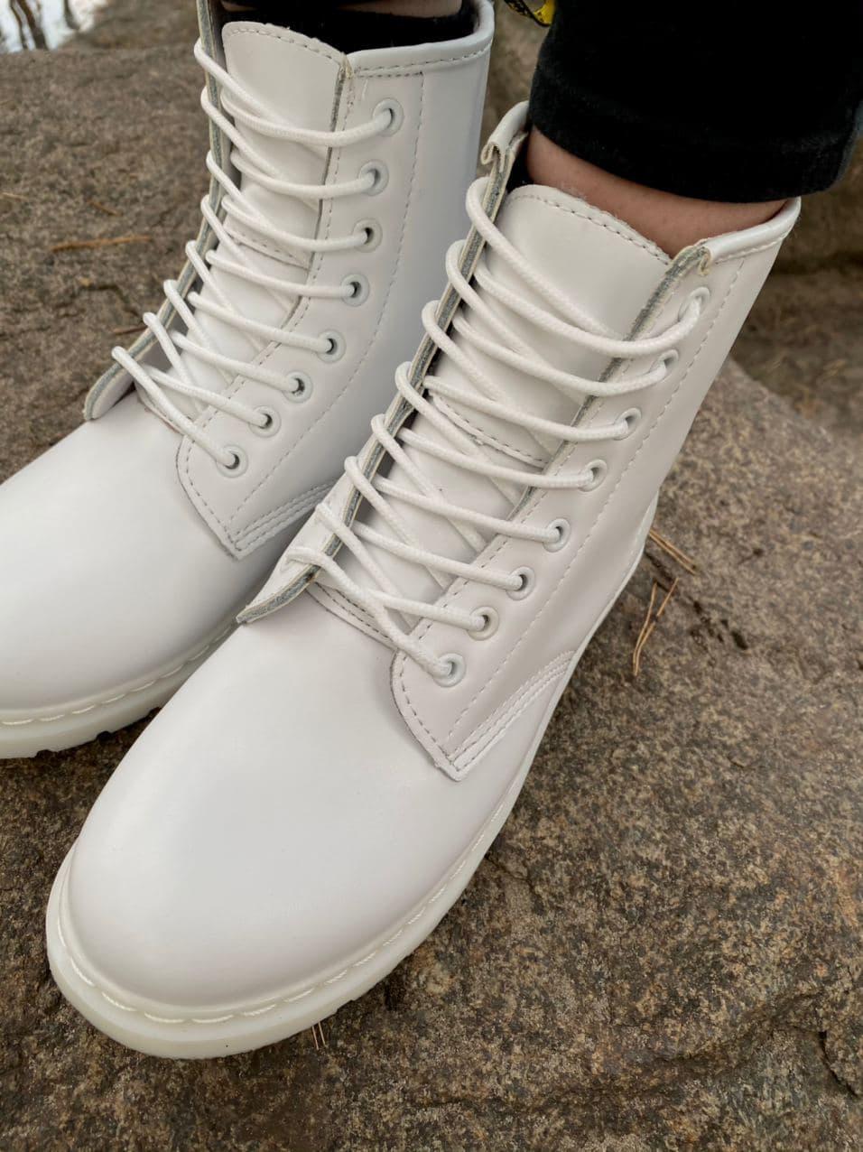 Dr. Martens White No Logo 2
