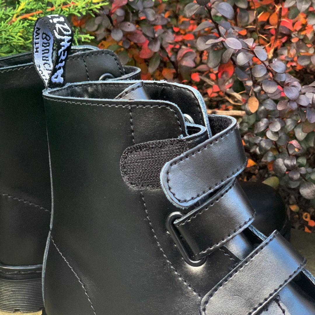 Dr. Martens Coralia Venice Mono Black 1