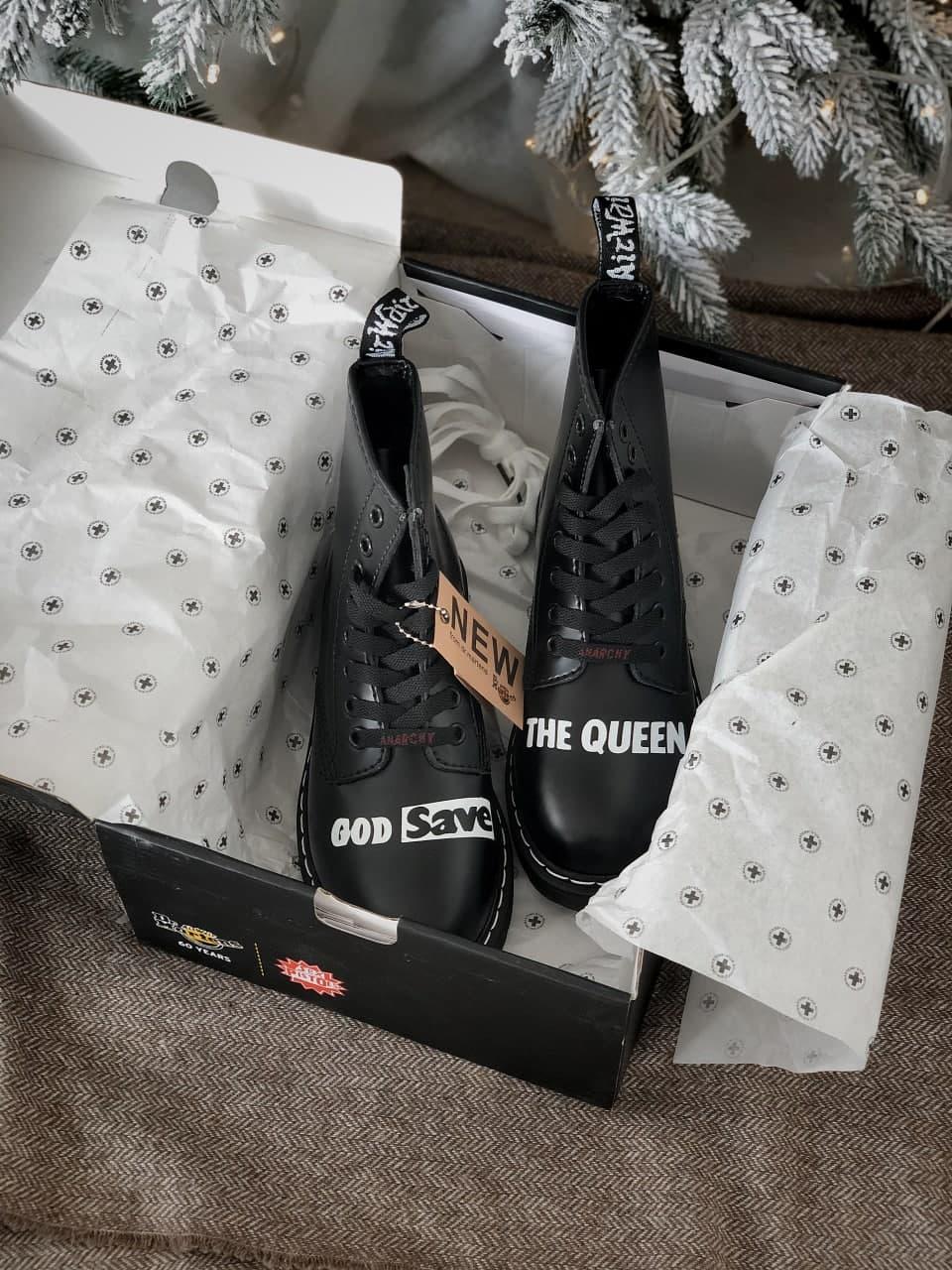 Dr. Martens 1460 Sex Pistols Black Rolled Smooth