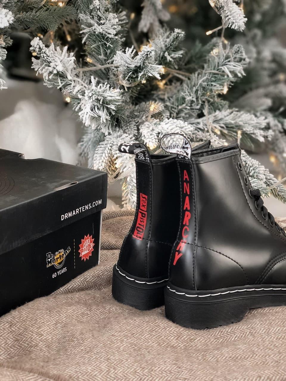 Dr. Martens 1460 Sex Pistols Black Rolled Smooth