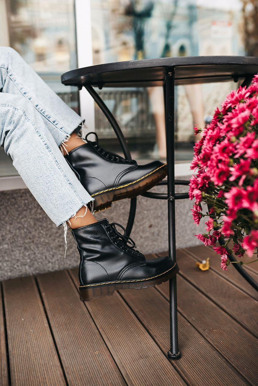 Dr. Martens Black Logo