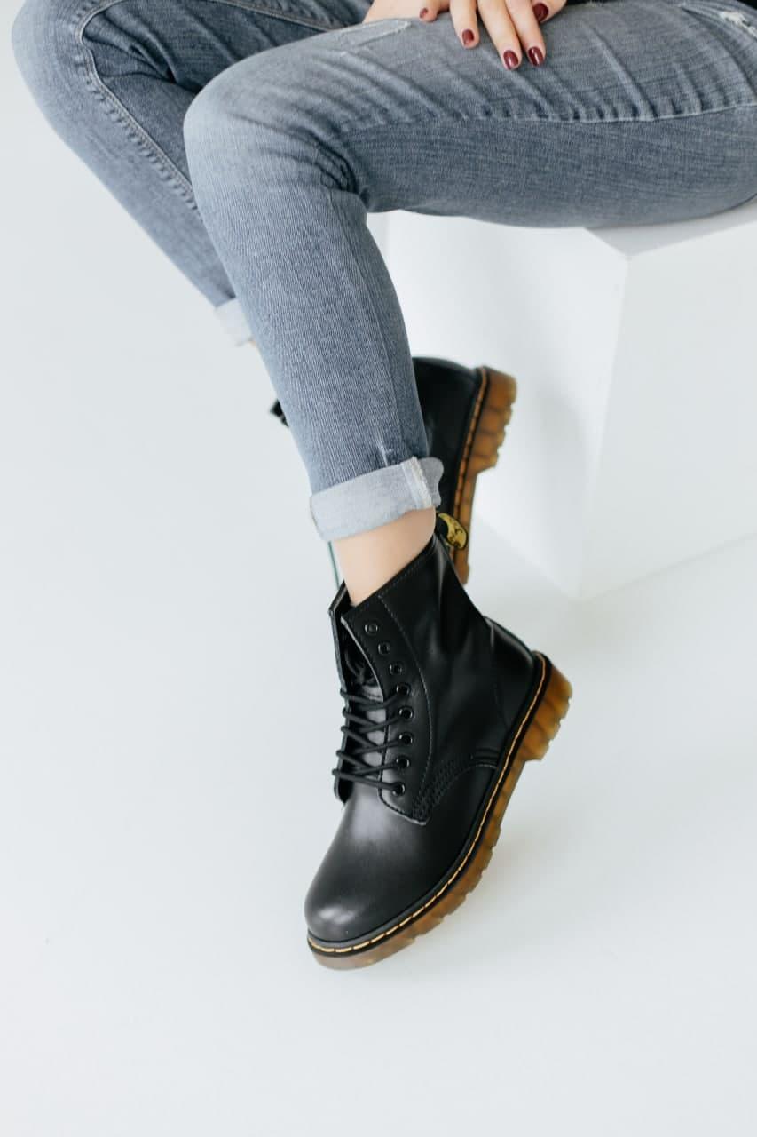 Dr. Martens Black No Logo