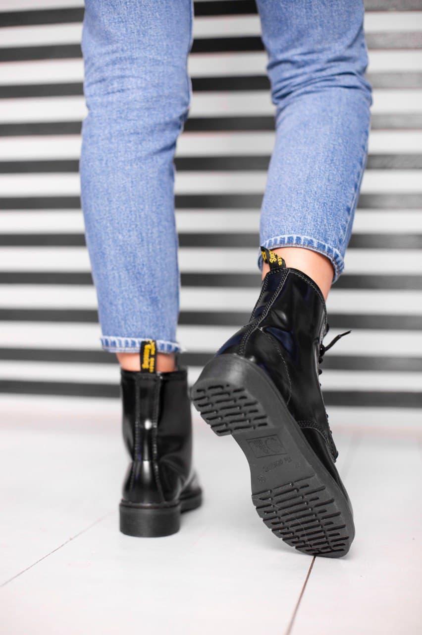 Dr. Martens Full Black