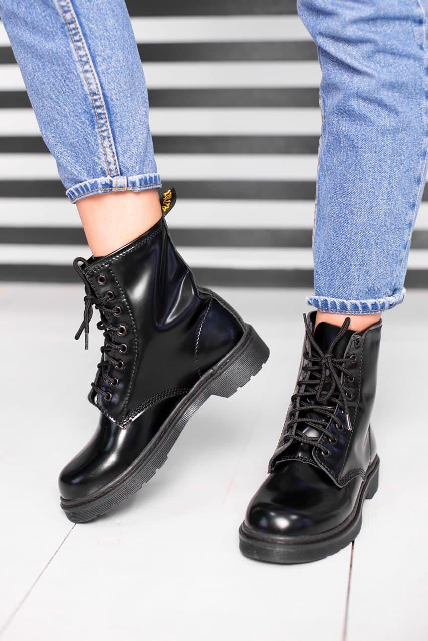Dr. Martens Full Black