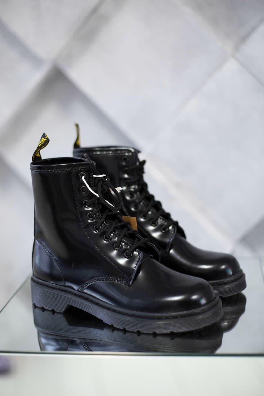 Dr. Martens Full Black