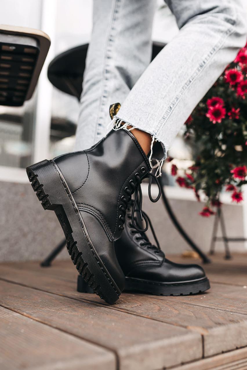 Dr. Martens 1460 Mono Black