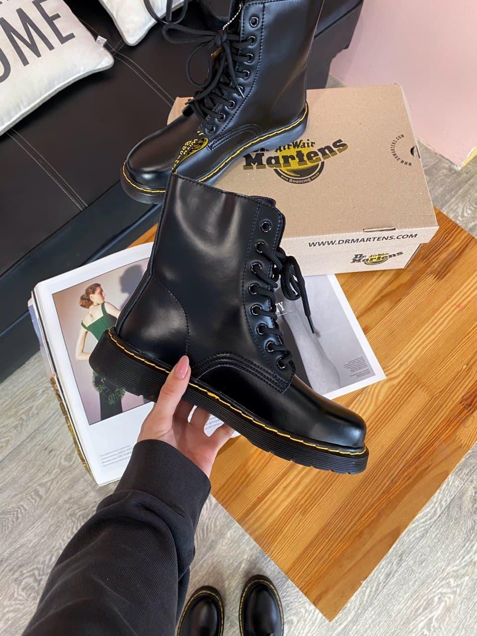 Dr. Martens 1460 Black Yellow No Logo