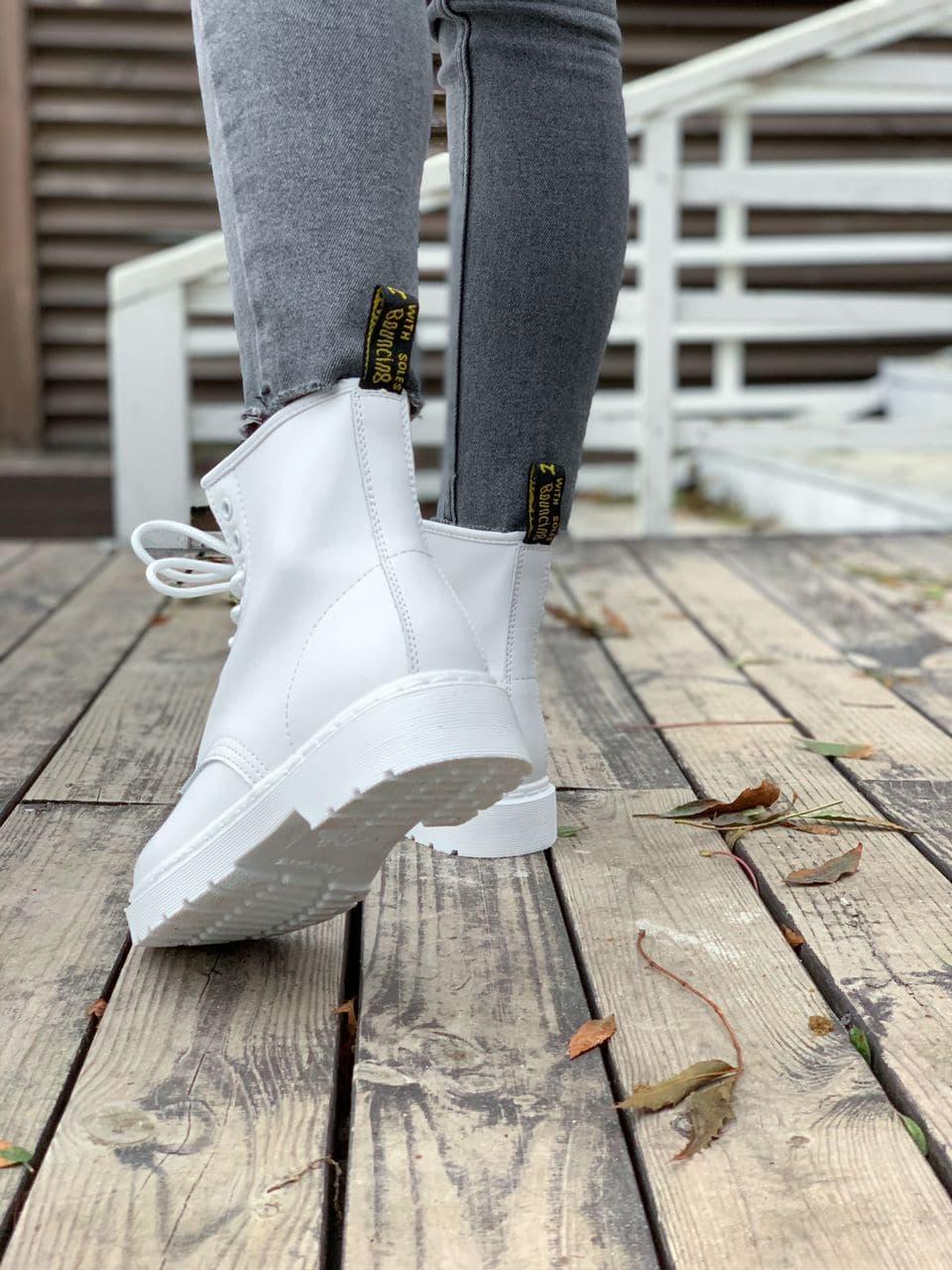 Dr. Martens White No Logo 1