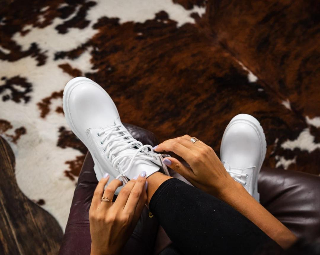Dr. Martens White Logo 2