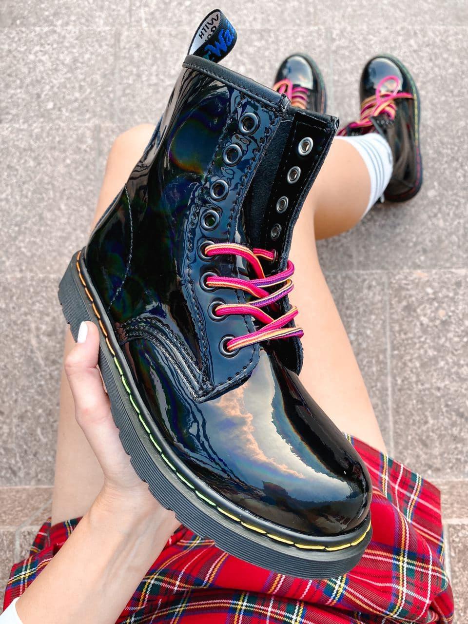Dr. Martens Patent Black No Logo 4