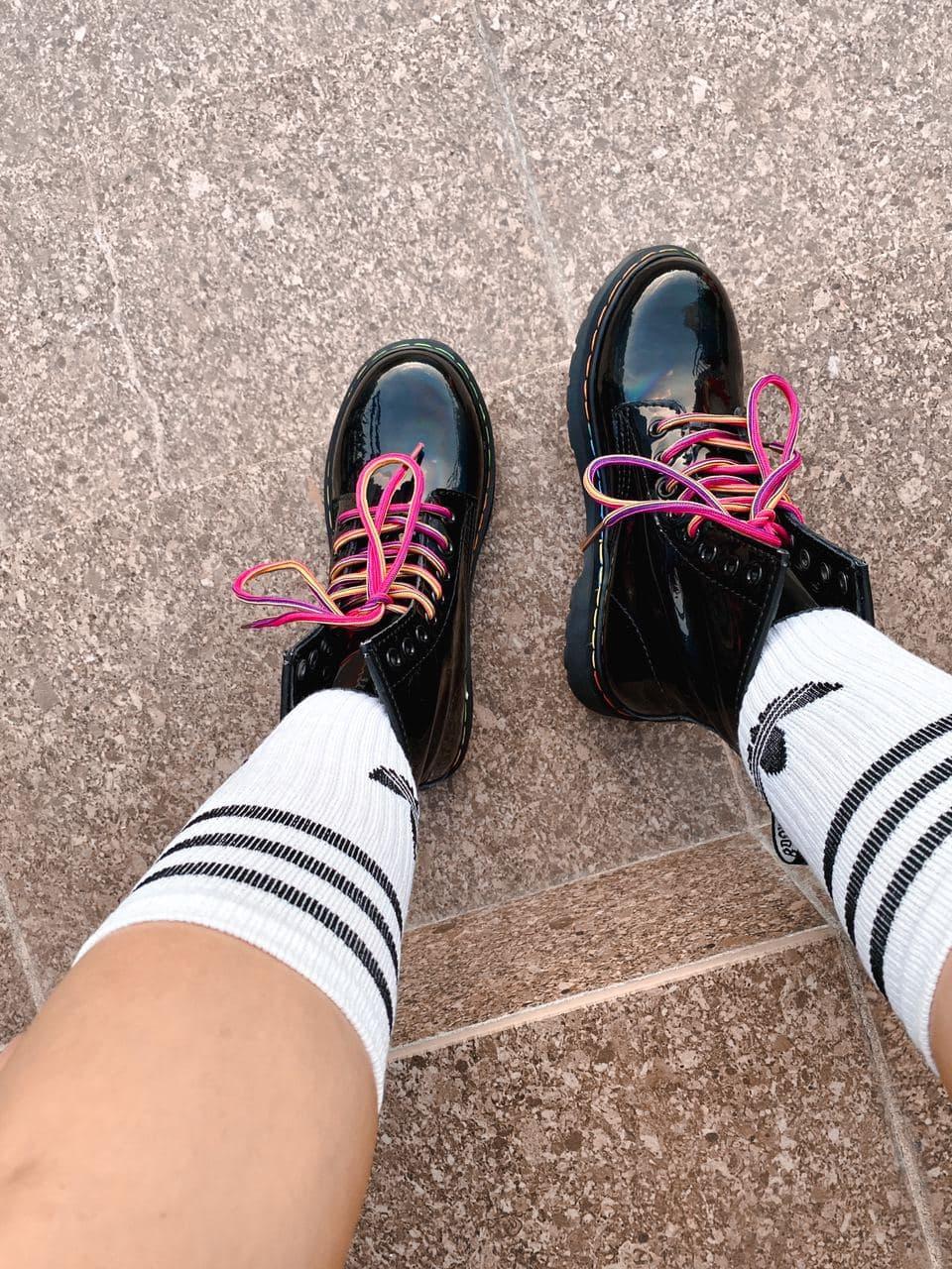 Dr. Martens Patent Black No Logo 4