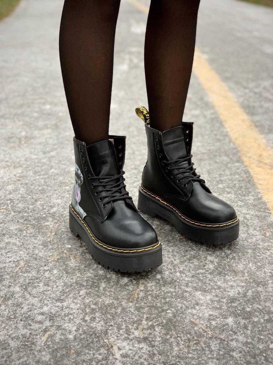 Dr. Martens JADON Black (Молния)