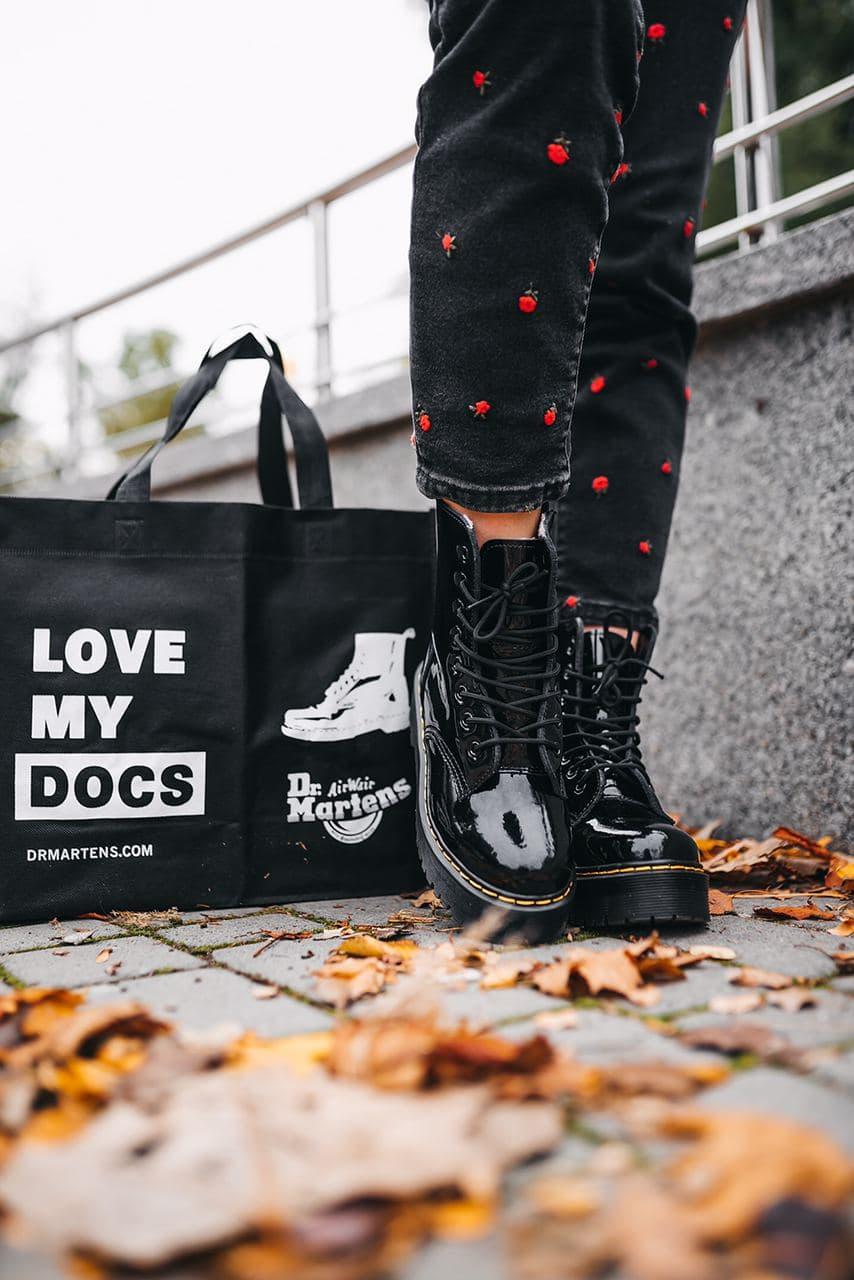 Dr. Martens JADON Patent Black No Logo 2