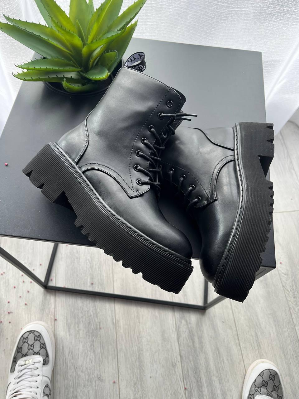 Dr. Martens JADON Full Black No Logo (Молнія)