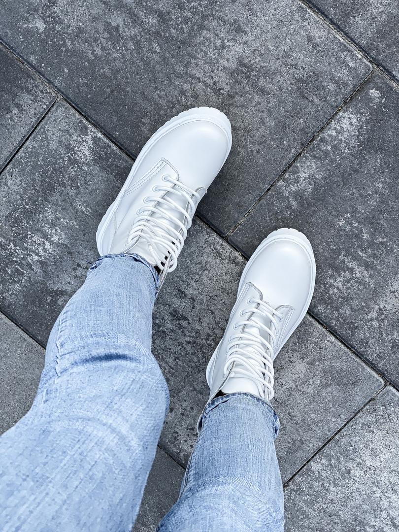 Dr. Martens JADON Mono White No Logo 3