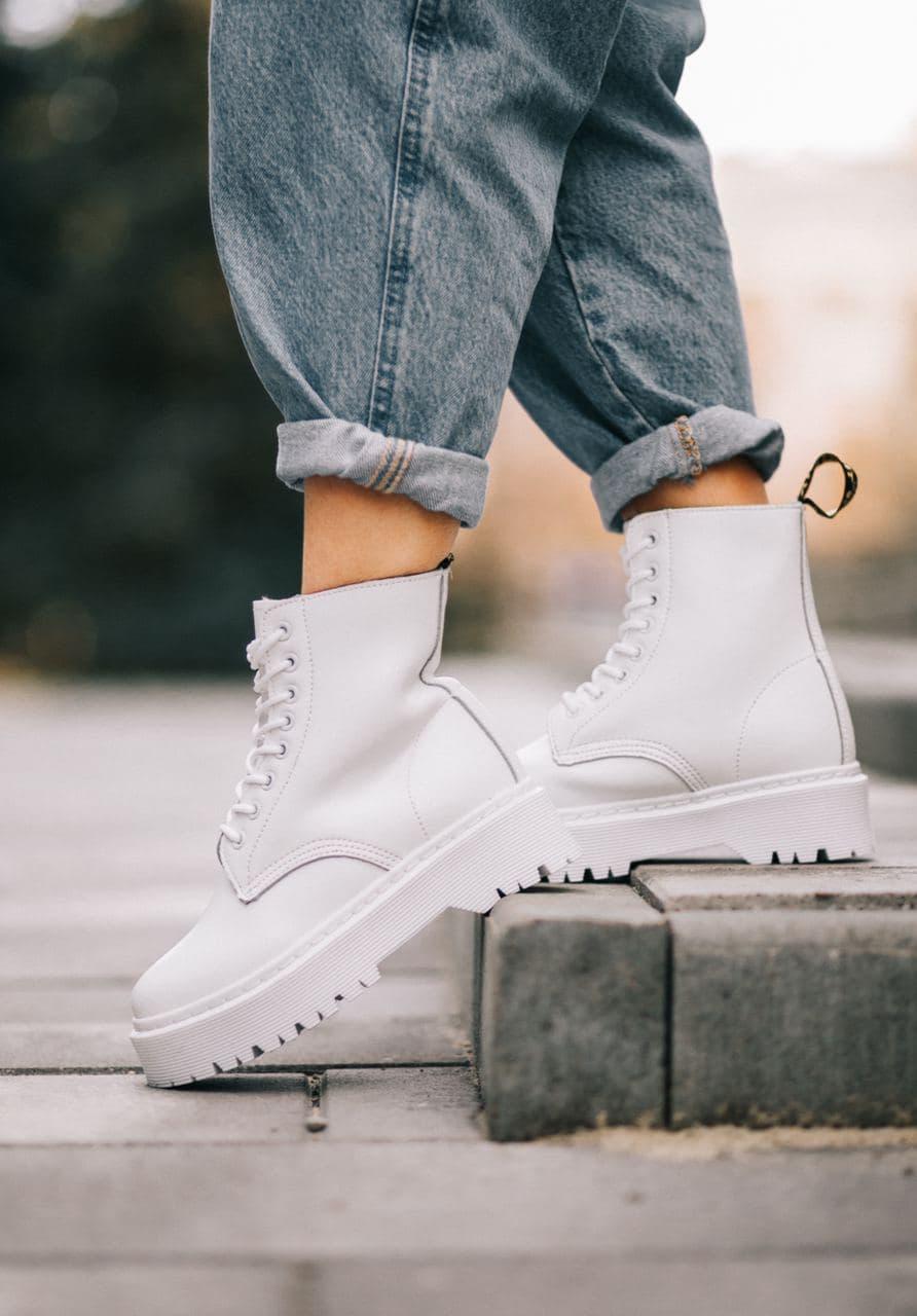 Dr. Martens JADON Mono White Fur No Logo