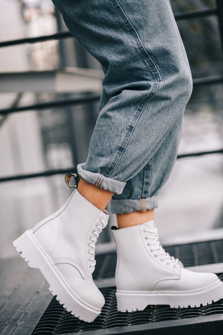 Dr. Martens JADON Mono White Fur No Logo