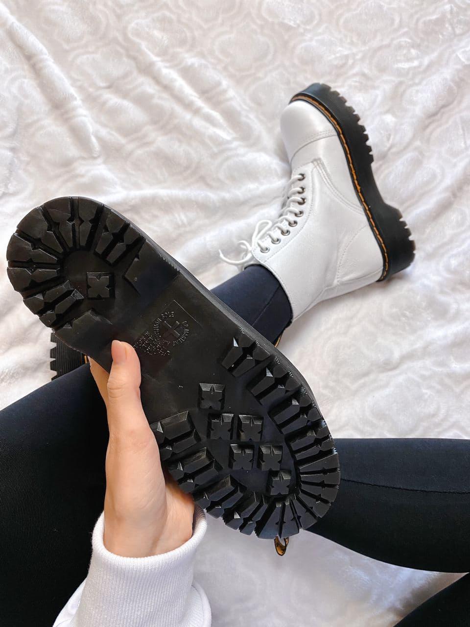 Dr. Martens JADON White Black No Logo 3