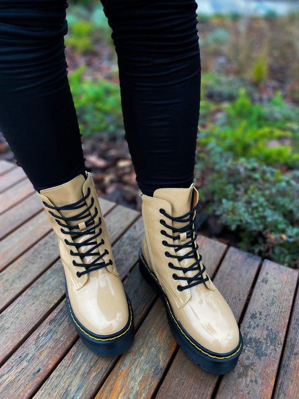 Dr. Martens JADON Beige (з замком)