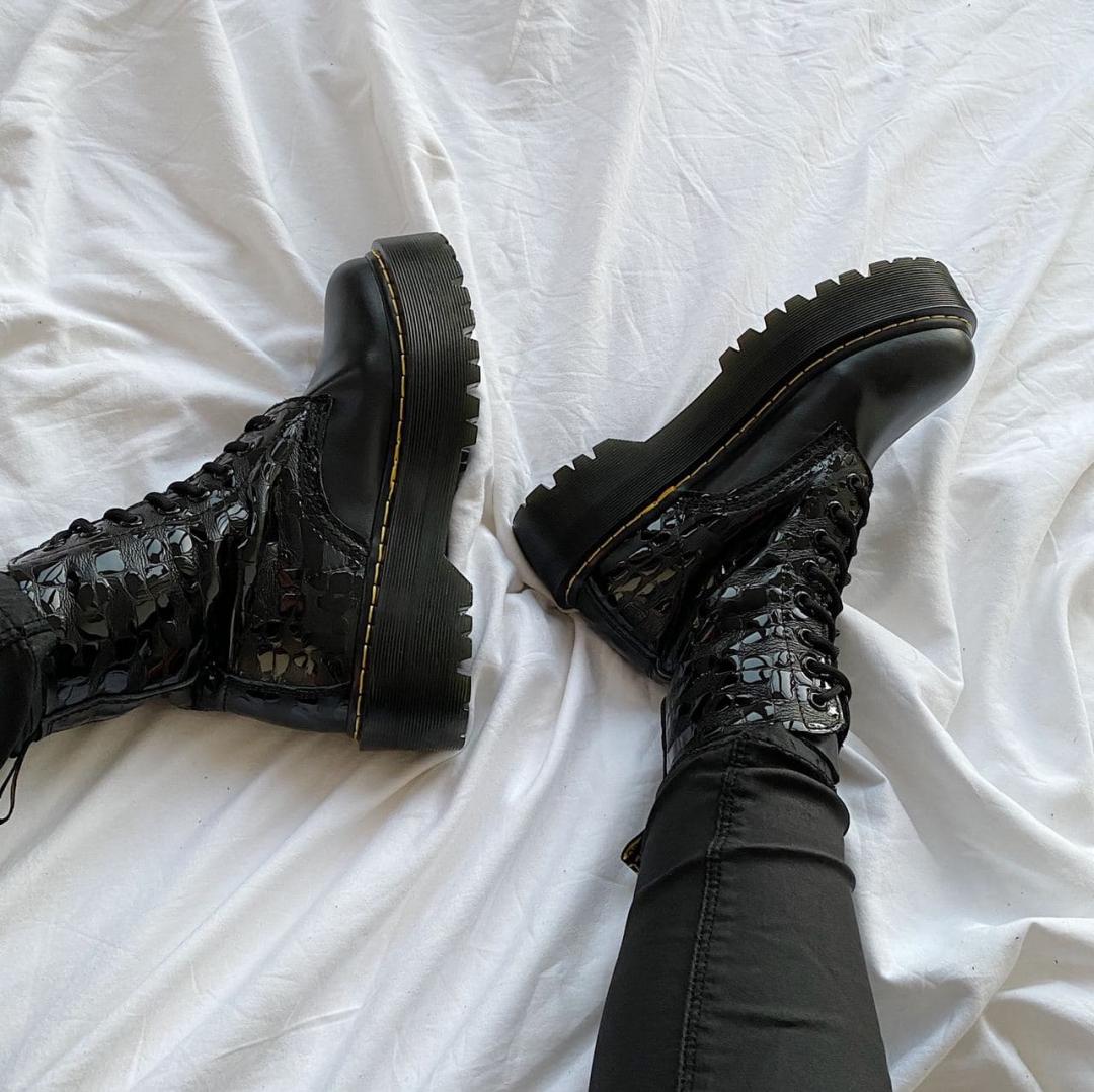 Dr. Martens JADON Black