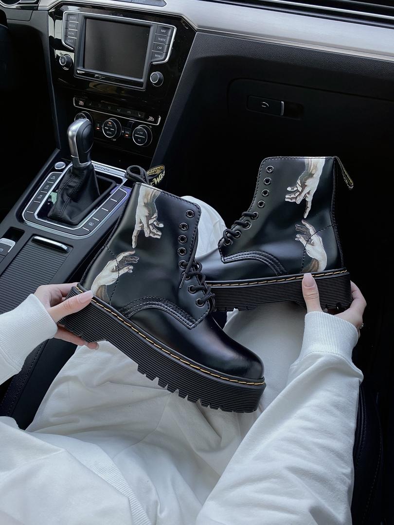 Dr. Martens JADON Pictures Black