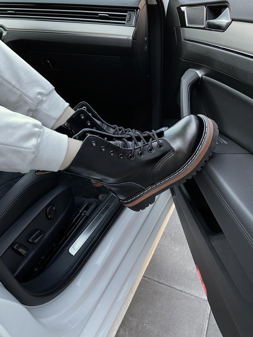 Dr. Martens JADON Black Brown