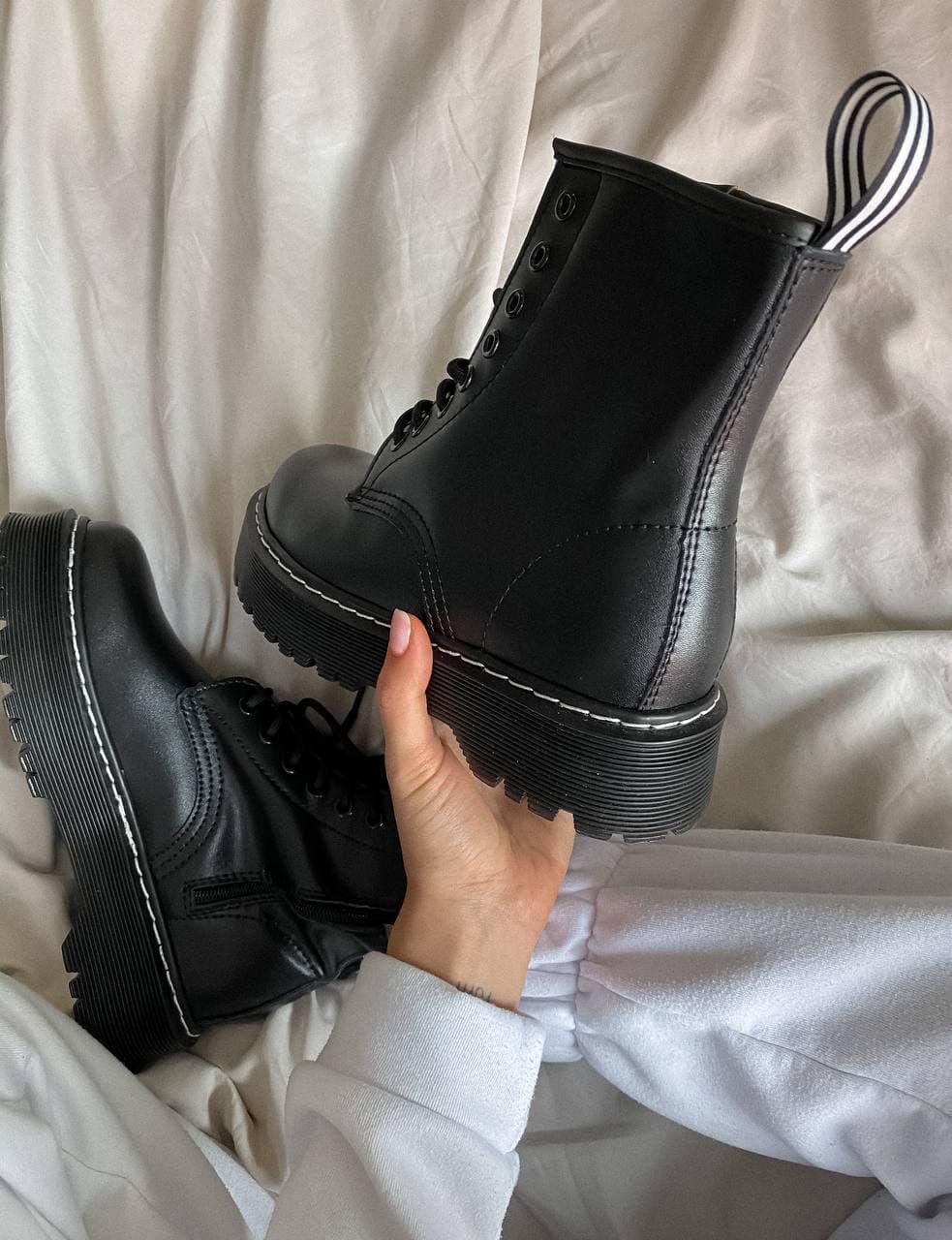Dr. Martens JADON Black White Thread No Logo (Молнія)