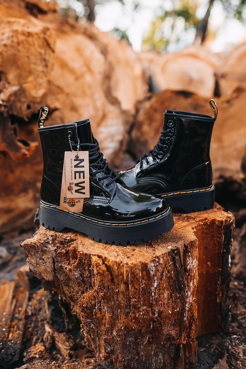 Dr. Martens JADON Patent Black No Logo 1