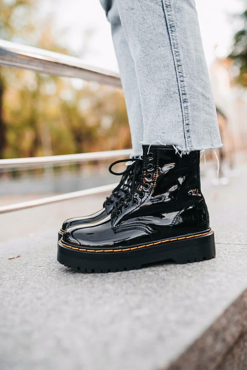 Dr. Martens JADON Patent Black No Logo 1