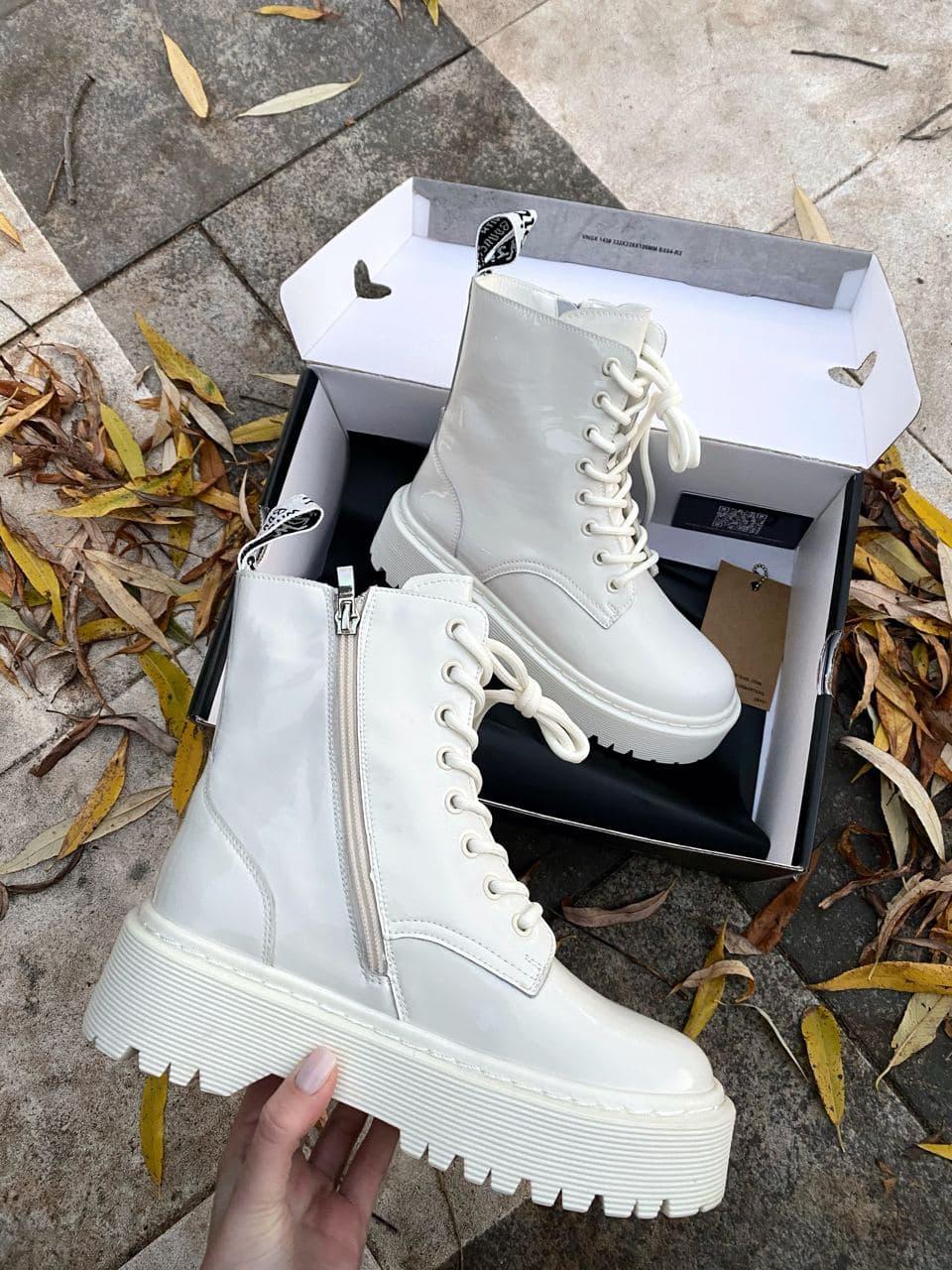 Dr. Martens JADON White Patent Premium No Logo (Молнія)